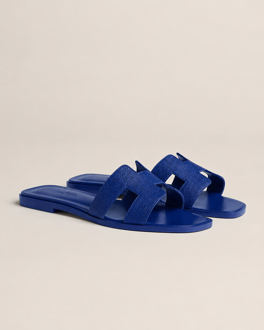 "HRMS" Sandalen